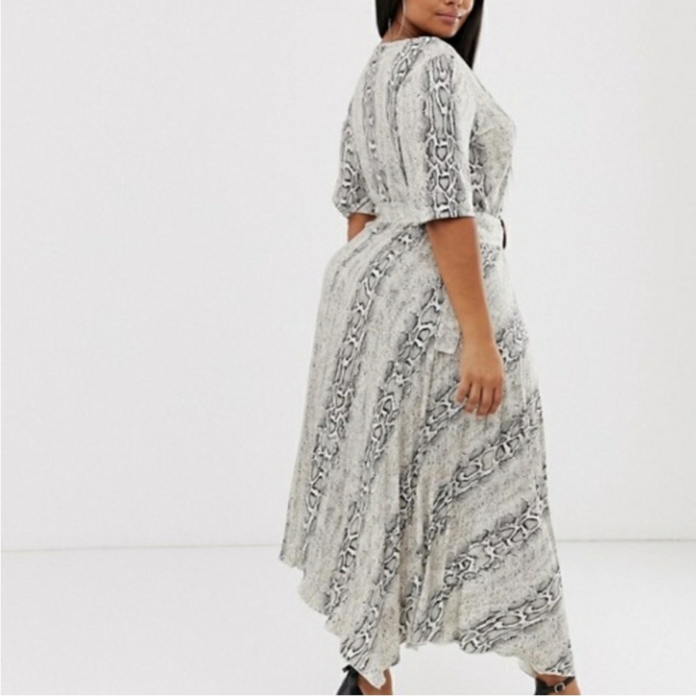 ASOS Curve Snake Print Midi Dress in Gray - Picture 4 of 6